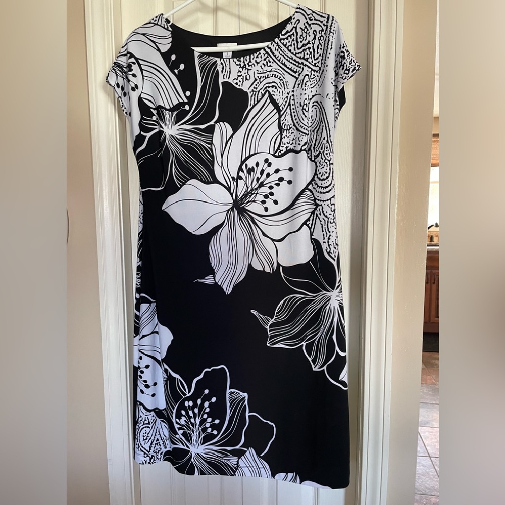 Black and white dress